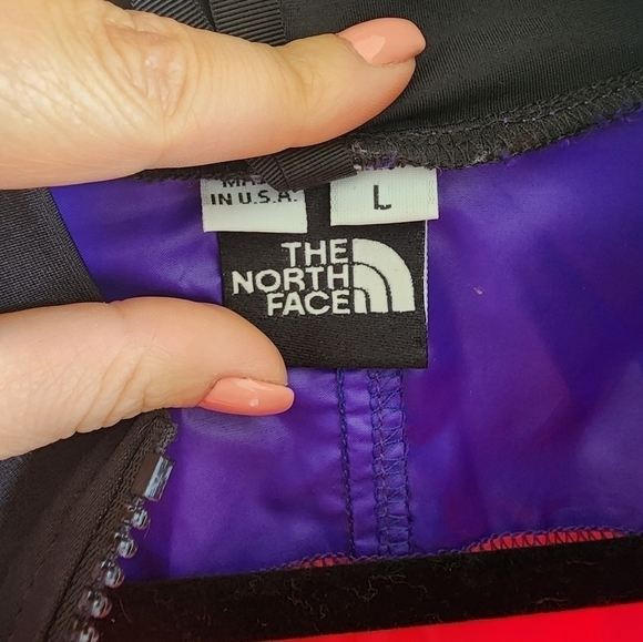 The North Face Women's Full Zip Pockets Sidetracks Windbreaker Size L. - Picture 3 of 3